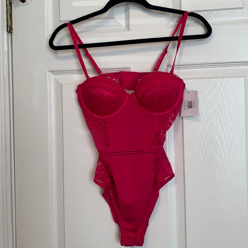 *NWT* French Affair Lingerie